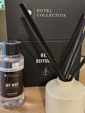 Hotel Collection 100ML MY WAY Ceramic Reed Diffuser - Bone